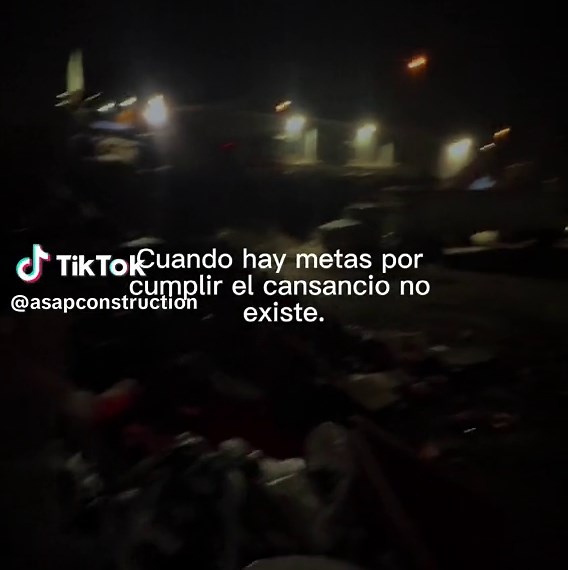 #fyppppppppppppppppppppppp #ecuador🇪🇨 #chicago #roofing #asap #constructionlife #fy #motivacionpersonal #CapCutMotivacional