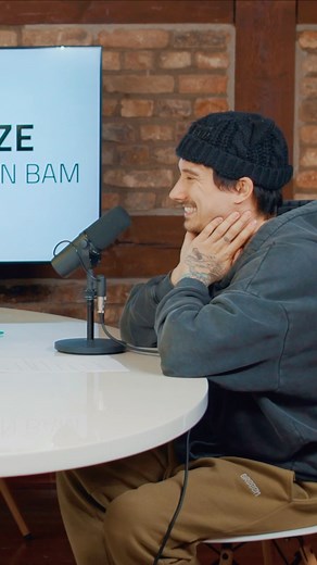 Die ganze Witzechallenge mit @julienbam gibt es jetzt auf YouTube! #witz #witze #witzechallenge #flachwitz #flachwitze #flachwitzchallenge #nichtlachen #julienbam #phillaude #challenge | Phil Laude