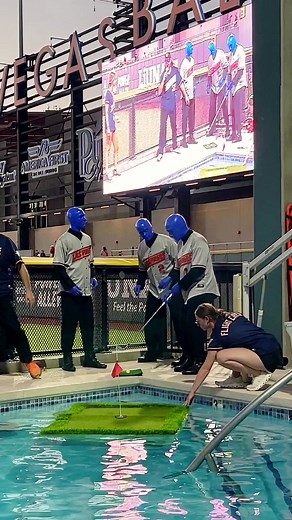 #BlueManVEGAS got invited to a Las Vegas Aviators Baseball game and played golf. ⚾️ ⛳️ 😎 | Blue Man Group
