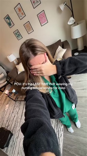 Last time ever wearing my nursing school scrubs for school… WOAH #scrubs #nursingschoolscrubs #nursingstudent #seniornursingstudent #nursingschool