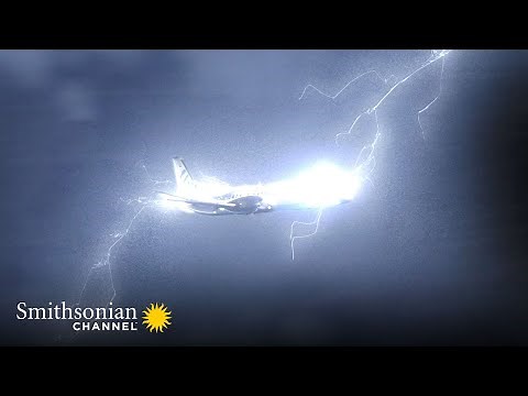 A Lightning Strike Knocks This Plane Out of the Sky ⛈️ Air Disasters | Smithsonian Channel