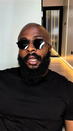 PRICE: N1,200,000 (NAIRA) 🦷COMPOSITE VENEER (10 TOP, 10 BOTTOM) 🦷 NO SHAVING ⏰ TIME: 3-4 HOURS 📍LOCATION: ABUJA (TRAVEL PACKAGE AVAILABLE ✈️) 😎 RESULT: CELEBRITY SMILE 😃 🦷OUR VENEER ARE: ✔️DESIGNED TO FIT YOUR FACE ✔️NATURAL-LOOKING, ✔️NOT BULKY. ✔️INSTANT CONFIDENCE BOOST ✔️ DONE BY PROFESSIONALS WHO CARE ABOUT PERFECTION. 🦷YOUR SMILE IS THE FIRST THING PEOPLE NOTICE. MAKE IT UNFORGETTABLE. 📩BOOKINGS NOW OPEN DM