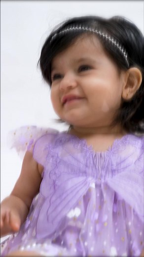 She may be little, but her style? Already iconic 👶💖Here's to her first birthday fit — soft, sweet, and oh-so-Hopscotch 🎂👗Shop the Collection now. Link in bio🛍️🛒 #HopscotchFirstBirthday #OneAndFabulous #CutesyInStyle #BigBoujeeBirthday #MiniMilestoneMagic | Hopscotch.in