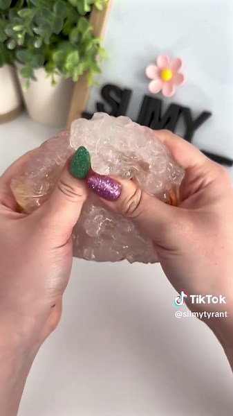 Hello! I’m happy you’re here 🥰 QOTD: What’s your favorite fast food? I have a special place in my heart for Burger King breakfast because it was a treat when I was a kid. Surprisingly, Taco Bell makes my tummy hurt the least as an adult so I would probably pick their Chicken Chalupa 🤤 This is Frozen Food Aisle Slime by @ShopMomoslimes ✨ Texture: Korean Glue Thick Clear x Block Beads Scent: Cool Apple Mint and Asian Pear This was my first ever Block Bead slime, and I was shocked that it hurt! �