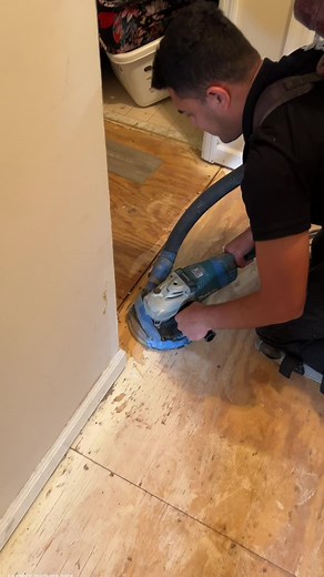 Leveling Plywood with the Best Machine for All Flooring Contractors in Atlanta, Georgia