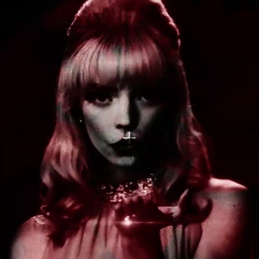 song: MitroWave - knightslayer (Slowed)