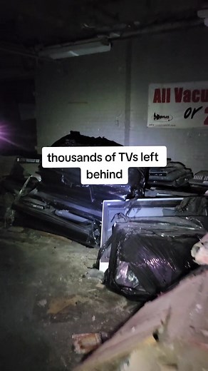 Exploring Samsung's Abandoned TV Factory in Townsville