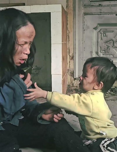 Hungry Baby Crying for Food 😢 Evil Man Refuses to Help 💔