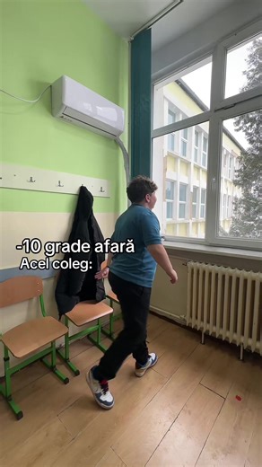 Videoclipuri postate de Clasa6B_cnp (@clasa6b.cnp) cu sunet original - tzzzanca uraganu 🏆