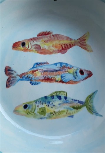 Fishy bowl painting tutorial: simple pottery fish bowl ideas