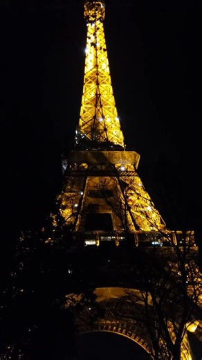 The Eiffel tower at night! #paris #travel #eiffeltower