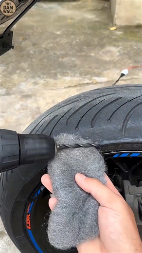 Bike tire scratch removel easy and fast trick🔧🔧 #fblifestyle #bike #tire #usa | The Dam Wall