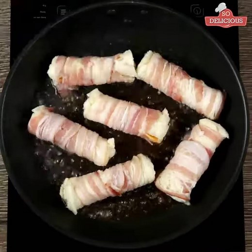 Bacon and Cheese Bread Rolls