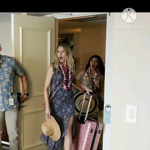 Kate and Lucy - #Kacy Newlyweds Undercover 💕 Anticipation! 🤗