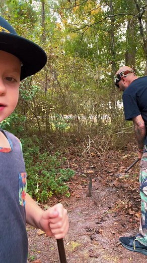 How to Make a Worm Grunting Stick for Successful Baiting