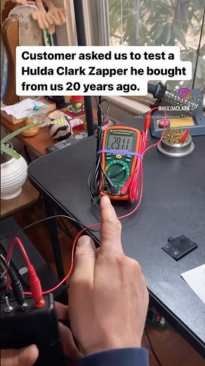 Testing a 20-year-old Hulda Clark Zapper ⚡️ Still works to this day! ClarkZapper.com
