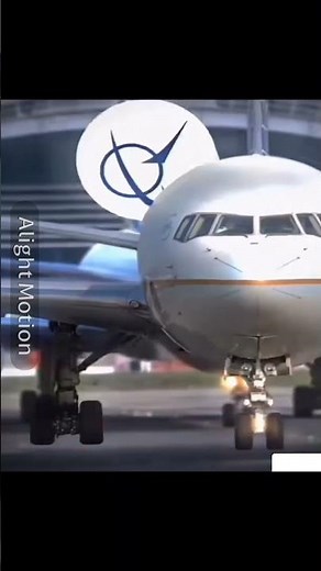 Terrain terrain pull up! #boeing #airbus #aviation