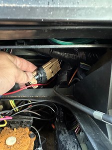 what is this beige coloured rectangular module in the centre of my 1984 Corvette dash - CorvetteForum - Chevrolet Corvette Forum Discussion
