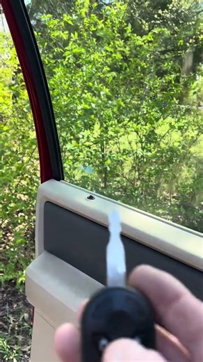 2009 Ford expedition new remote key not an instructional video #allockandkeyco #smartpro ￼