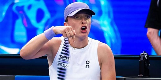 WATCH: Iga Swiatek forced to rip skirt mid-match following bizarre kit struggle at Australian Open