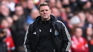 Eddie Howe hospitalised due to illness and forced to miss Man Utd clash as Newcastle release worrying statement | Goal.com