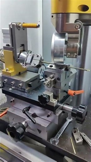 Automatic Ball/Tube Diamond #cuttingmachine #machine #siblejewelry #factory #diamond #jewellery