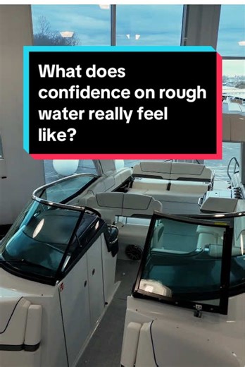 Discover the 310 Bowrider: Performance & Elegance on Water