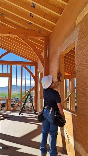 Modern Farmhouse Build!