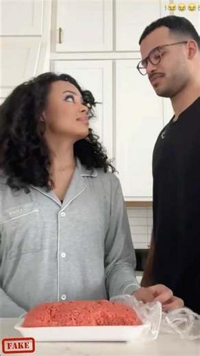 Simulated cake prank #funny #prank #foryou #hahaha #cake