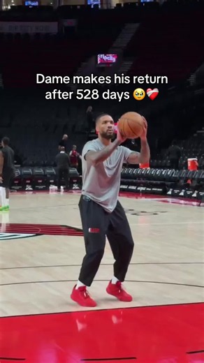 Damian Lillard returns after 528 days | Dame Time is BACK