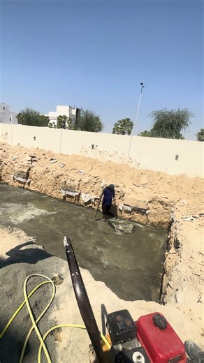 🏊 Professional Swimming Pool Cleaning & Maintenance | ⚙️ Pump Room Services #sorts #swimming #pool