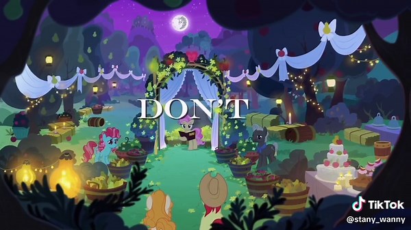 Heartwarming My Little Pony Couples Moments