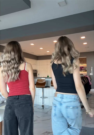 Creative Dance Ideas for Twin Sisters