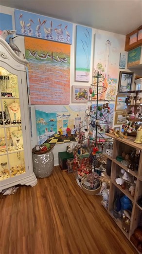 Christmas season has begun at Smart Studio! New artwork and new merch 😎 | Smart Studio Boca Grande