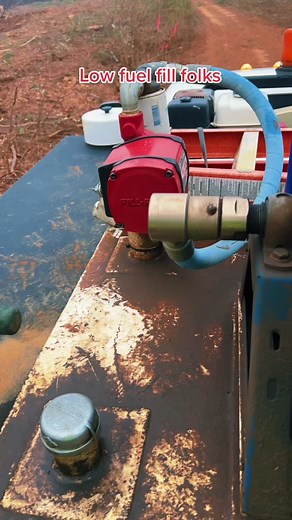 Cutterman 830 Tigercat Forestry Equipment | Husky Fuel Quick Connect