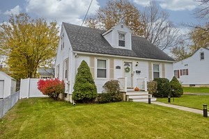 91 Lancaster St, Springfield, MA 01118 - MLS 73452302 - Coldwell Banker