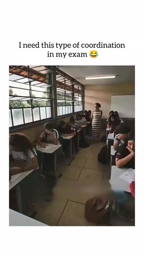 Memes on Instagram: "The “Head Tilt Delay” Phenomenon That Has Gen Z Absolutely Losing Their Minds 🤨⚡🫠 There’s a new trend blowing up called the Head Tilt Delay Phenomenon, and it’s making everyone feel like their body has its own secret loading screen. The challenge is simple: record yourself turning your head slightly while listening to someone or reacting to something. But when people replay the clip in slow-mo, they swear their head moves a millisecond after their expression changes — like