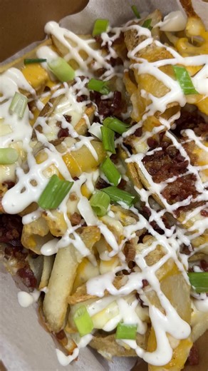 Why fly on empty? ✈️ Every 2 large 1-topping pizzas tonight come with FREE Loaded Hangar Fries. Big flavor. Bigger deal. 🔥🍕🍟 #barnstormerspizza #stjosephmi #loadedfry #throttleback #freefry