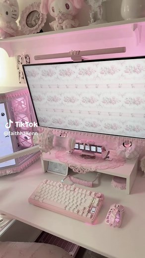 Aesthetic Pink PC Setup for Gamer Girls