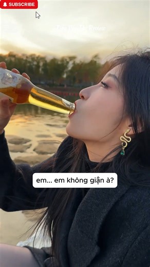 298K views · 9.3K reactions | #41 may mắn vừa là bạn đời , vừa là tri kỉ #tieuyenthireview #funny #review #reviewphim #shorts #boss | Tiểu Yến Thi Review | Facebook