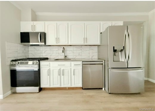 621 2nd St, Mamaroneck, NY 10543 - MLS 988144 - Coldwell Banker