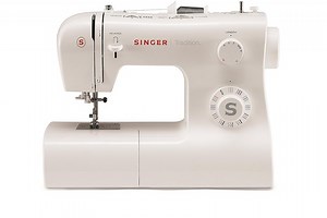 La máquina de coser Singer Tradition 2282 cuesta 149,99 euros en Amazon. Envío gratis