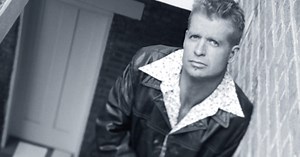 Charlie Robison Tells How Kenny Chesney Came To Cover 'El Cerrito Place' - CBS New York