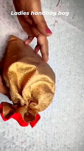 Ladies hand purse #reels #reelsfb #reelsviral #purse #ladiespurse #silai #potlibag | Creativity With Reena
