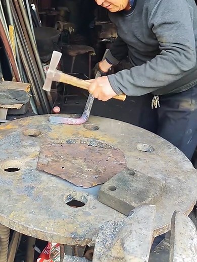 Thread crowbar forging process #diy #satisfying #manufacturing #foryou #fypシ゚ | Easy Crafts