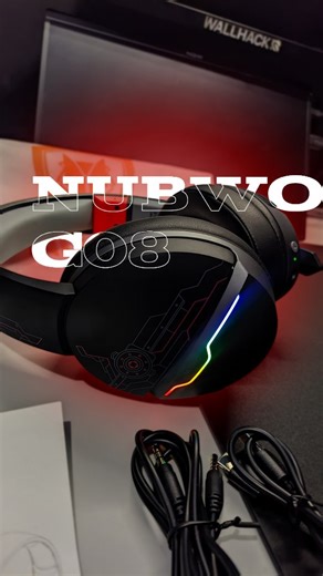 Jpk Setup 👑 on Instagram: "Headset NUBWO G08 Link Na bio / Thanks @nubwotech Especificações Técnica • Conexões: sem fio 2.4 GHz (dongle USB), Bluetooth 5.3, e cabo 3,5 mm (opcional) • Drivers: 50 mm dinâmicos (som estéreo) • Duração da bateria: até 100 h (sem RGB) e ~35 h com RGB ligado • Tempo de carga: ~4-6 h • Alcance sem fio: ~10 m • Resposta de frequência: 20 Hz - 20 000 Hz • Microfone: cardioide ajustável para voz clara • Compatibilidade: PC, PS4, PS5, Nintendo Switch, celulares; Xbox via
