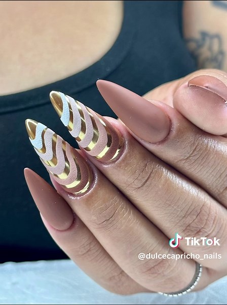 Brown Acrylic Nails: A Trend to Love