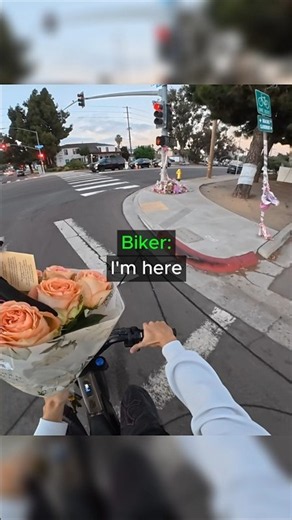 Biker Visits Fallen Friend's Memorial 😭🌹