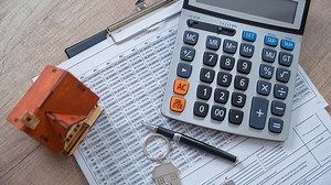 Cum pot beneficia românii de reducerea de până la 10% la plata impozitelor