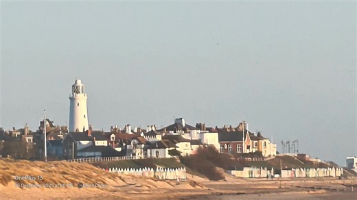 #southwold Water level is rising with high tide at 1441hrs. Bright clear morning. No cloud. Brisk cold NE wind . Rough sea. | eastsuffolk